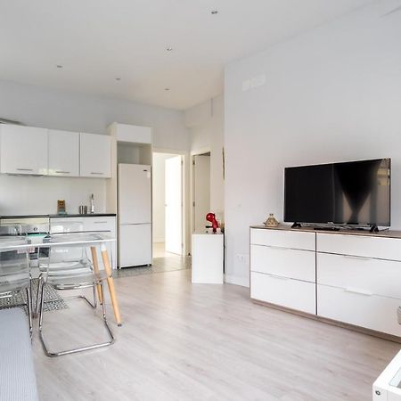Modern Apartment-1Bedroom 1Bathroom-Tetuan Мадрид Экстерьер фото